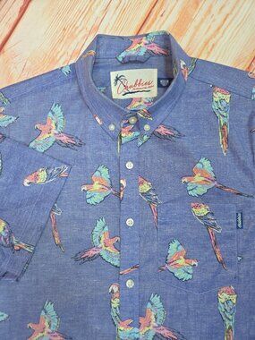 Chubbies Mens Parrot Print Short Sleeve Shirt Medium